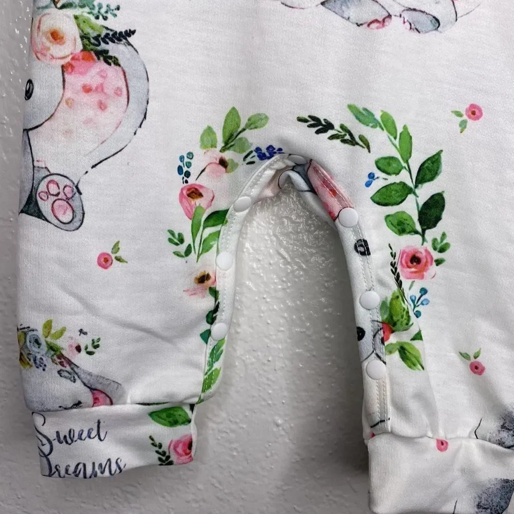 SHEIN Adorable Elephant Sweet Dreams Print Ruffle Onesie 3-6M